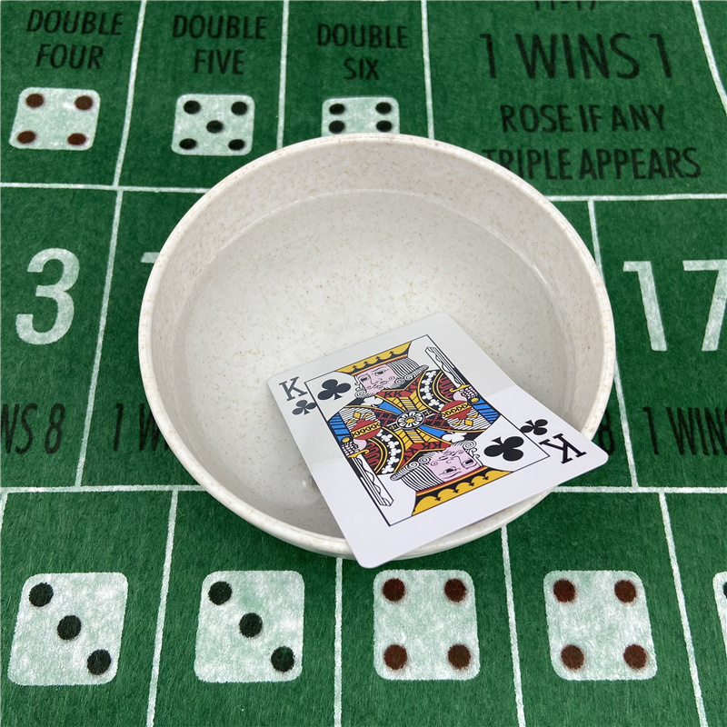 耐久性のあるポーカーカード 1 デッキ – カジノ、家庭、バ - Board Game Hotel のレビューと価格
