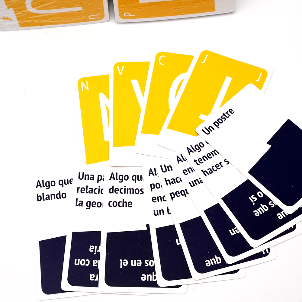 高速単語カードゲーム スピード思考パーティーゲーム 文字マッ - Cooperative Card Game のレビューと価格